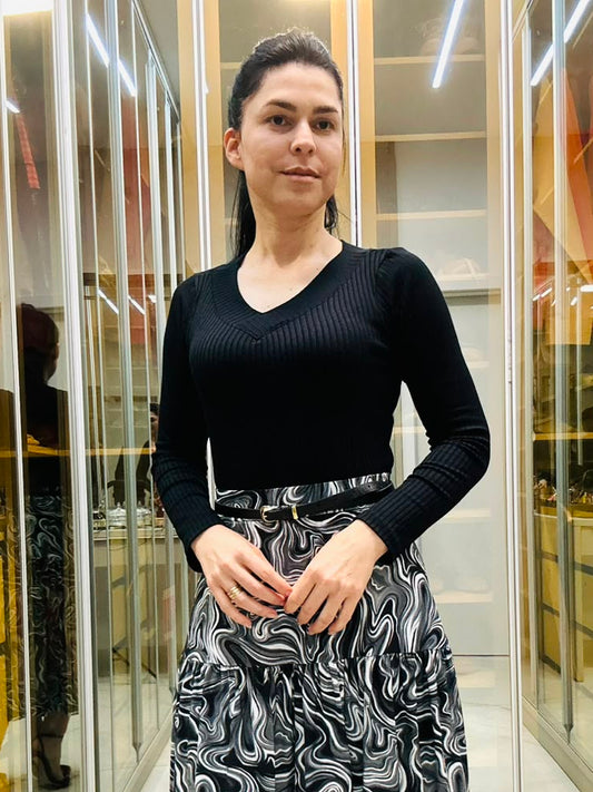 Blusa Manga Longa Gola V Canelada em Viscose com Elastano | Crystal Modas